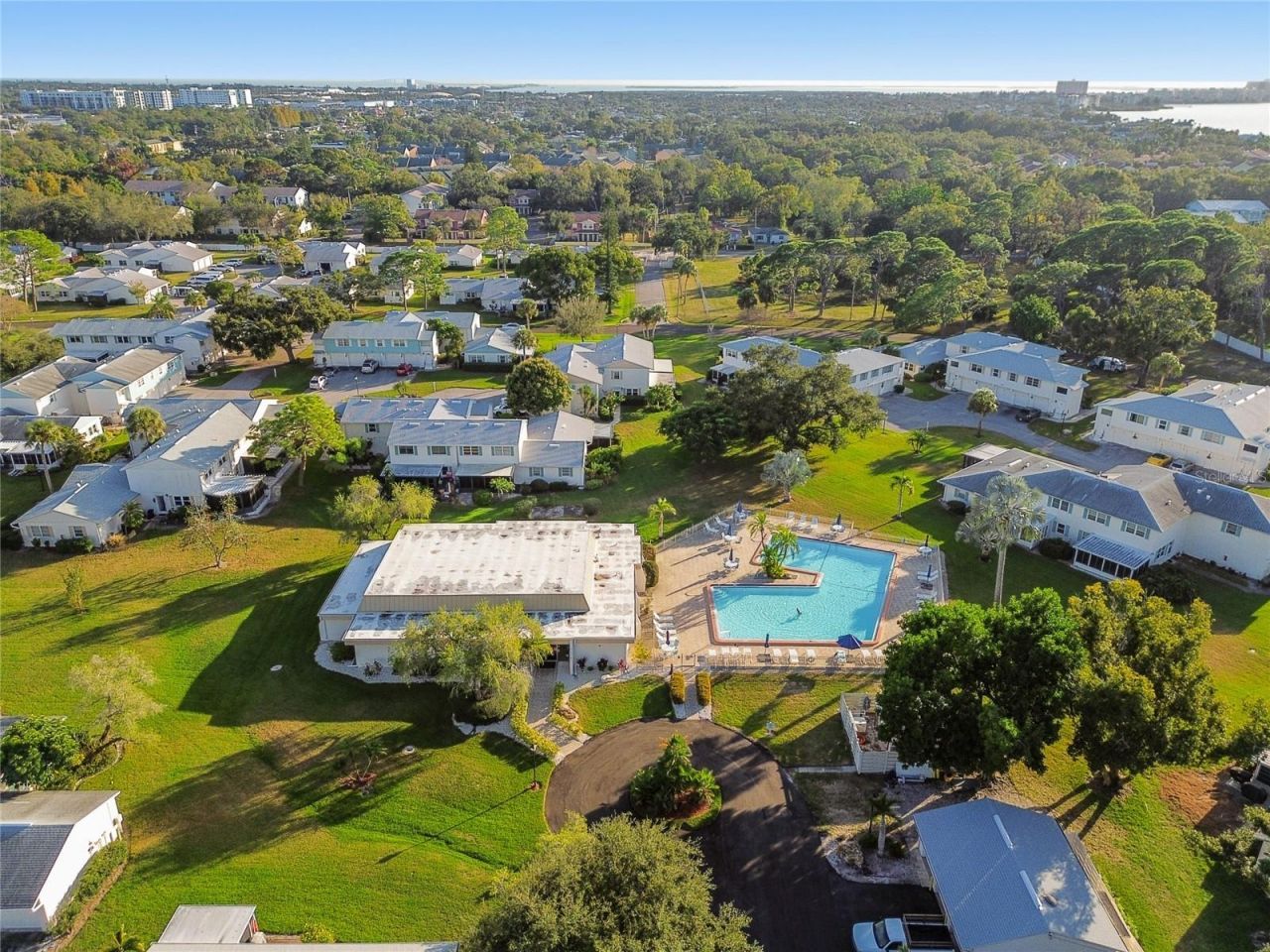 3280 37th Way S, Unit B, Saint Petersburg, FL 33711 Photo