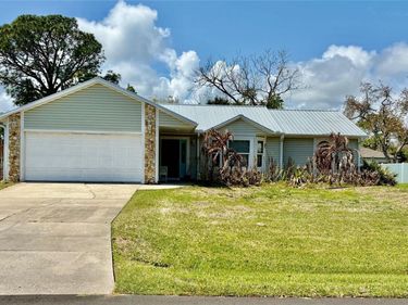 2720 BANYAN DRIVE , EDGEWATER, FL 32141