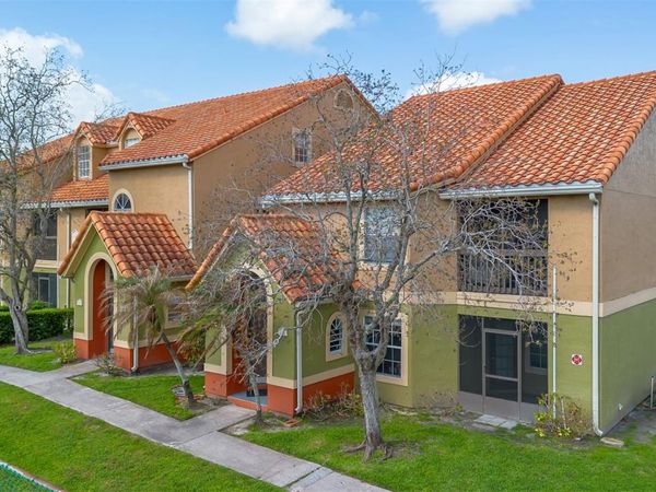 413 FOUNTAINHEAD CIRCLE , Unit 132, KISSIMMEE, FL 34741