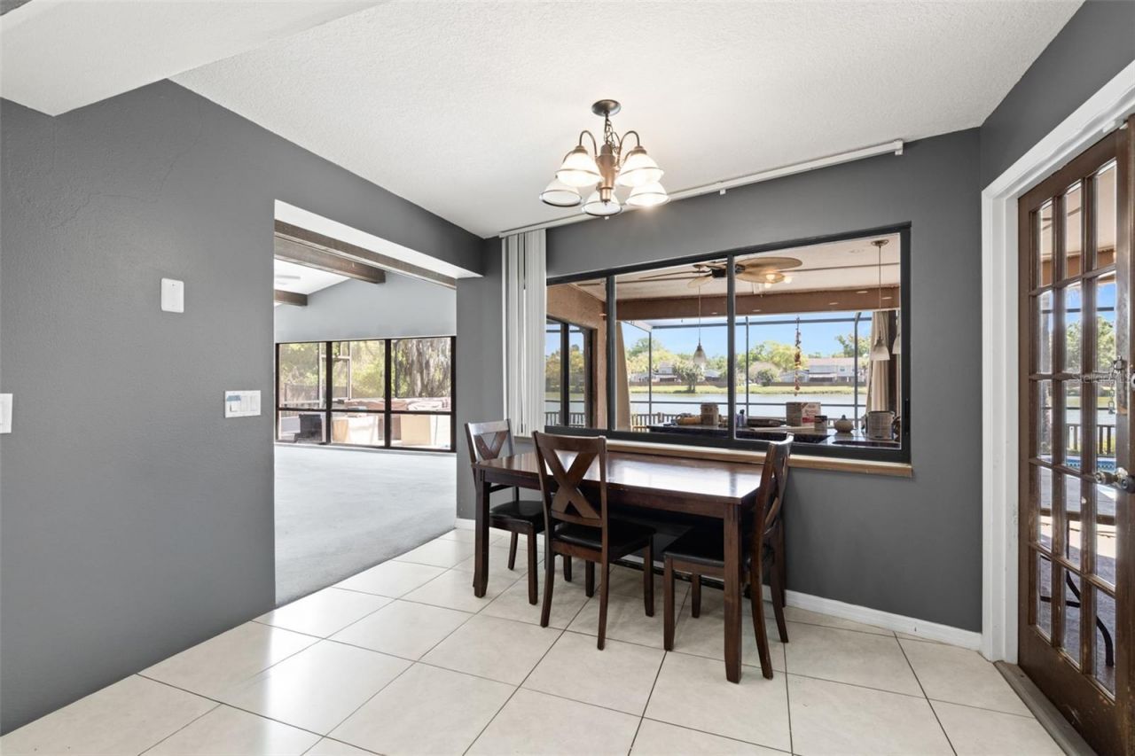 14947 Lake Forest Drive, Lutz, FL 33559 Photo