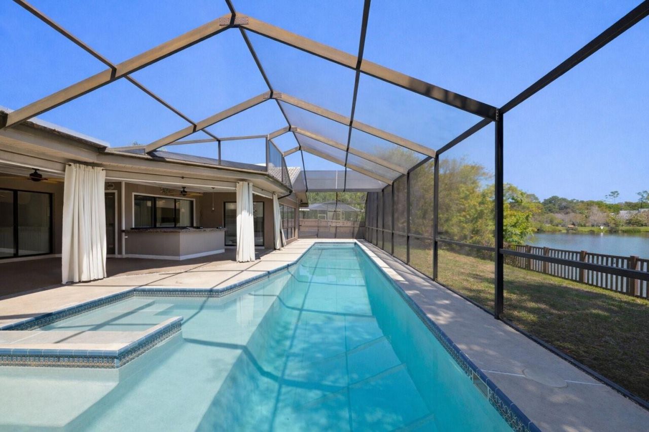 14947 Lake Forest Drive, Lutz, FL 33559 Photo