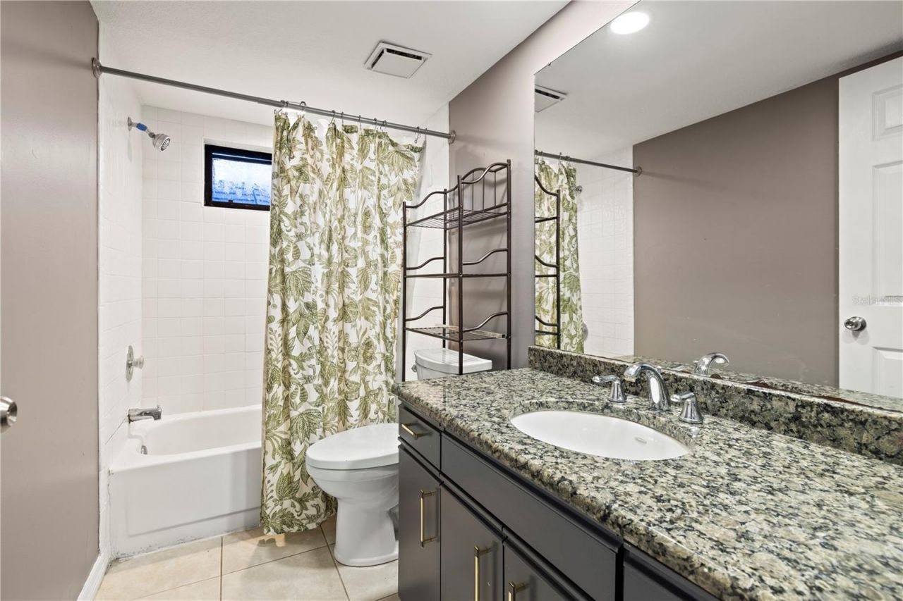 14947 Lake Forest Drive, Lutz, FL 33559 Photo