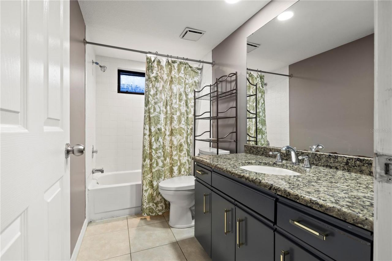 14947 Lake Forest Drive, Lutz, FL 33559 Photo