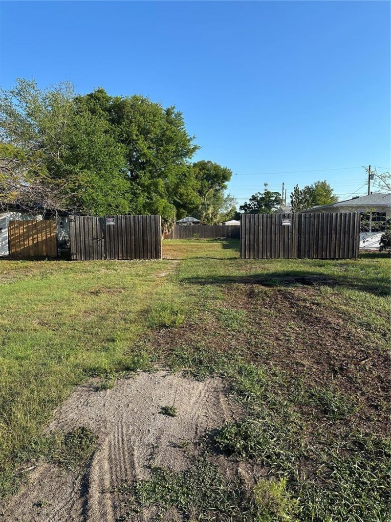 2701 27th Avenue N, Saint Petersburg, FL 33713 Main Photo