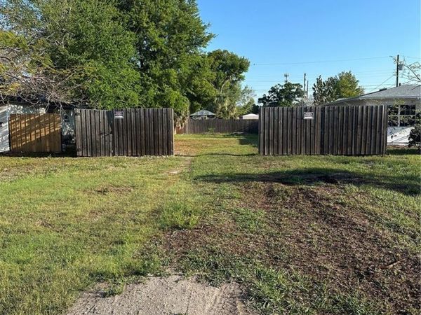 2701 27TH AVENUE N, ST PETERSBURG, FL 33713