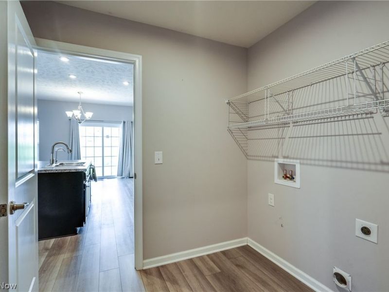 6667 Leestone Avenue NE, Canton, OH 44721 Photo 19