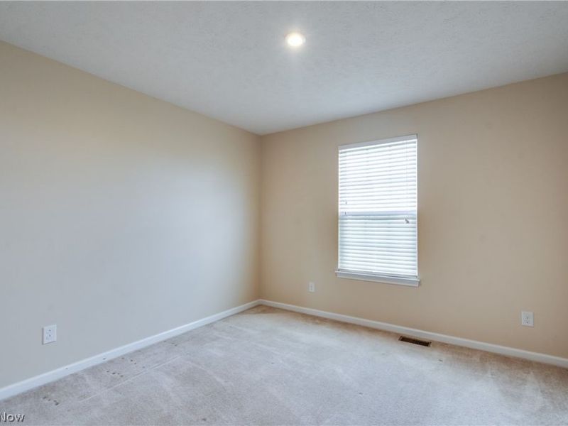 6667 Leestone Avenue NE, Canton, OH 44721 Photo 24