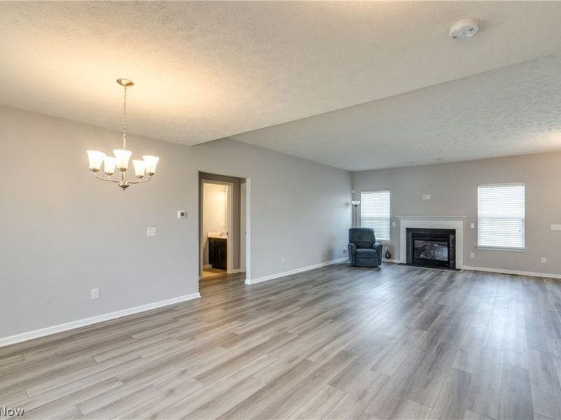 6667 Leestone Avenue NE, Canton, OH 44721 Photo 4