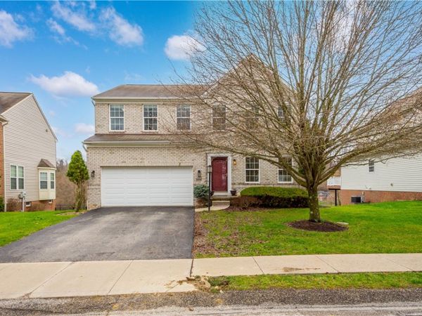 6042 Middlefield Dr, Mc Donald, PA 15057