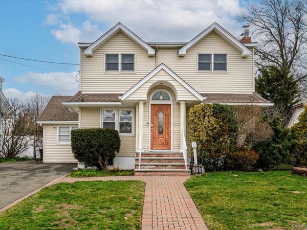 3305 4th Street , Oceanside, NY 11572