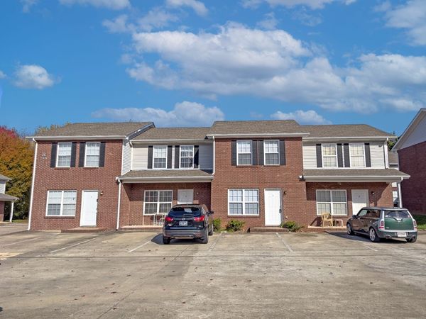 299 Raleigh Drive #C2, Clarksville, TN 37043