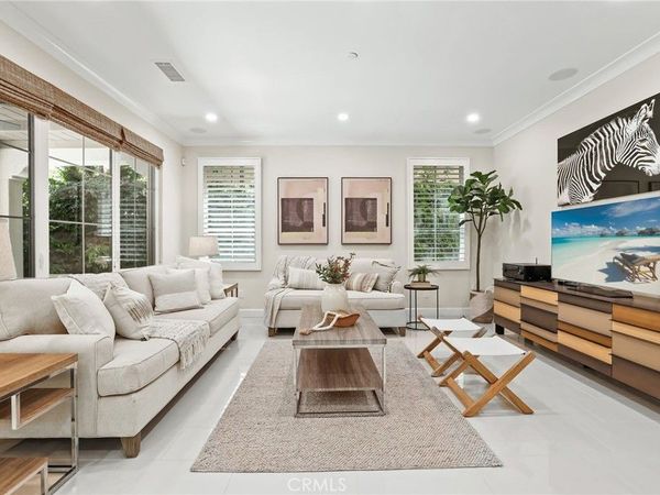 62 Wrangler, Irvine, CA 92602