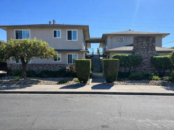 676 Garland Avenue, Sunnyvale, CA 94086