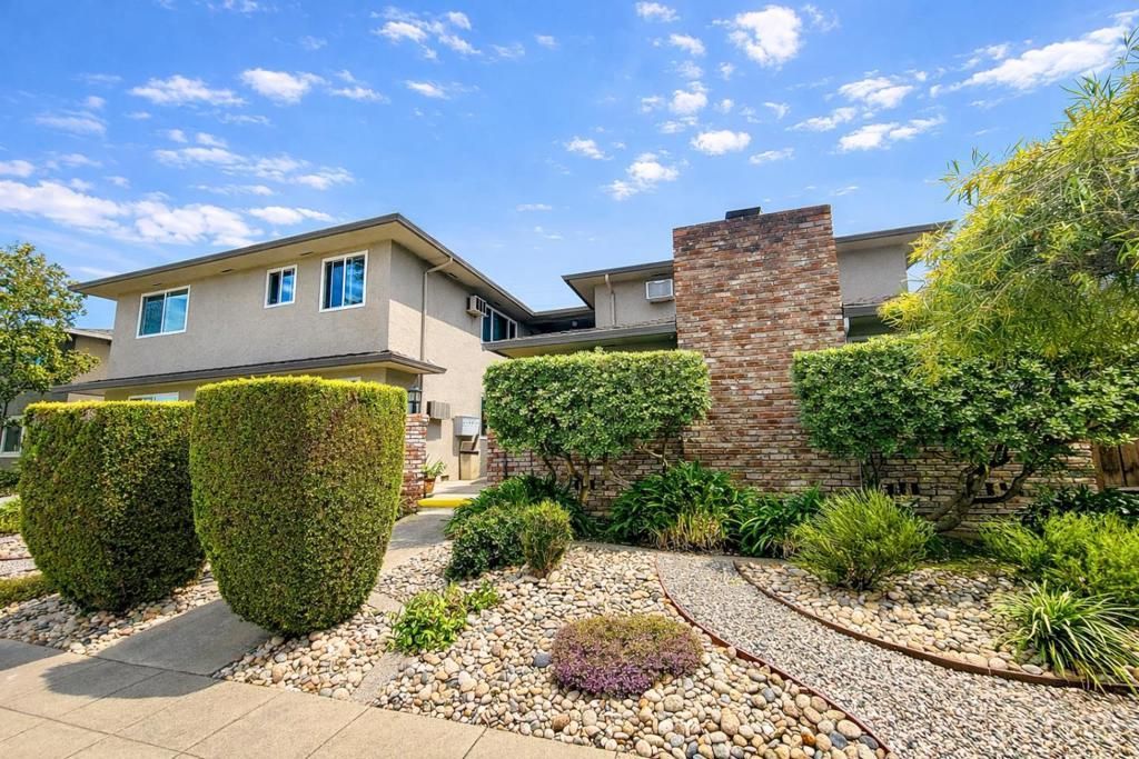 676 Garland Avenue, Sunnyvale, CA 94086 Main Photo