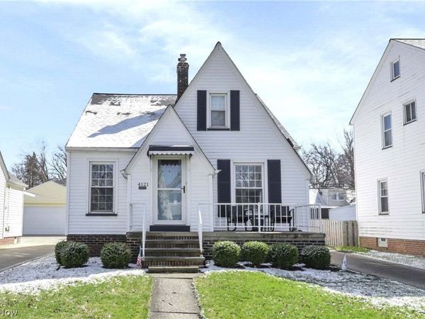 4121 W 158th Street , Cleveland, OH 44135