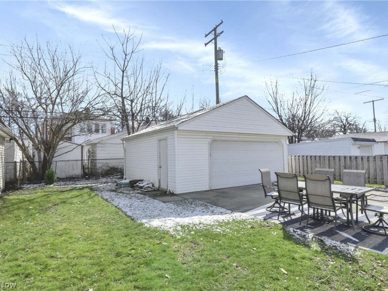 4121 W 158th Street, Cleveland, OH 44135 Photo 38