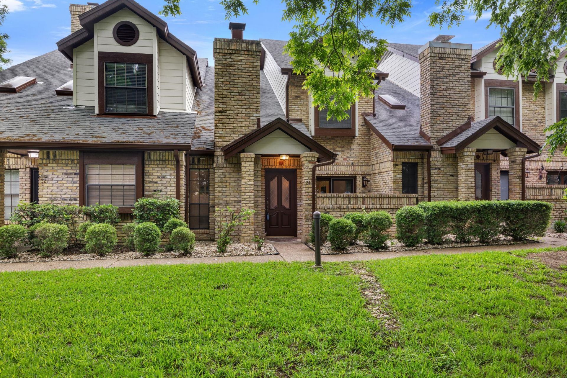 10819 Crown Colony Dr, Unit 31, Austin, TX 78747 Main Photo