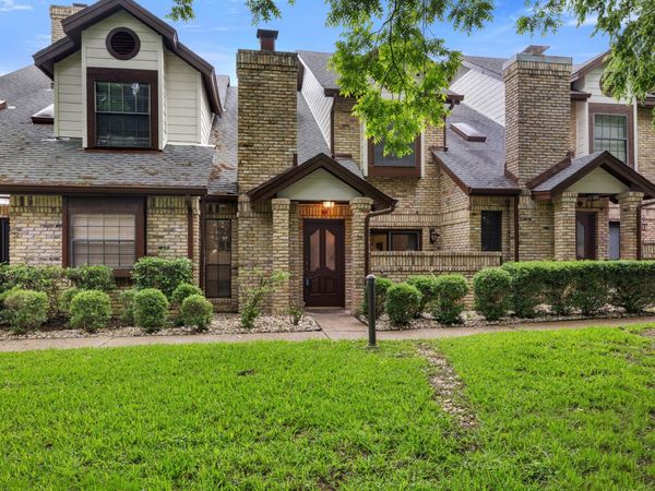 10819 Crown Colony DR, Unit 31, Austin, TX 78747