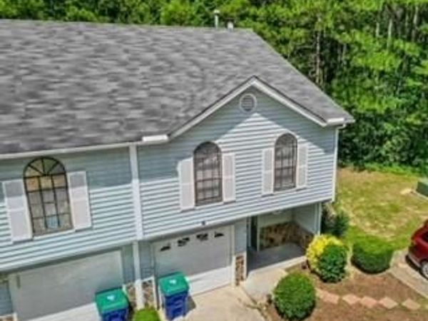 1616 Pine Tree Trail , Atlanta, GA 30349