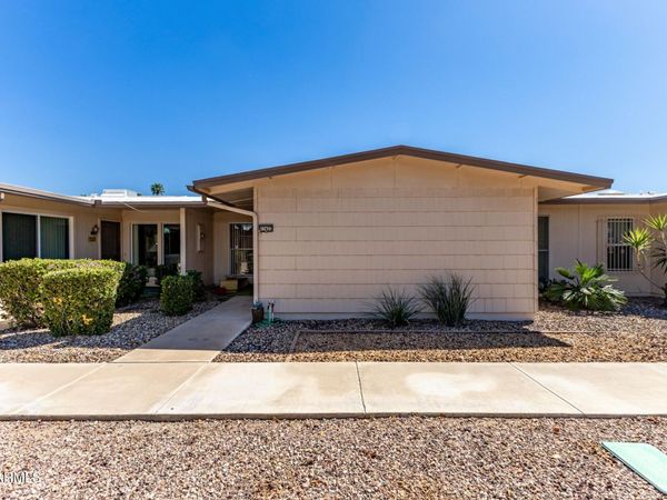 17422 N 102ND Drive, Sun City, AZ 85373