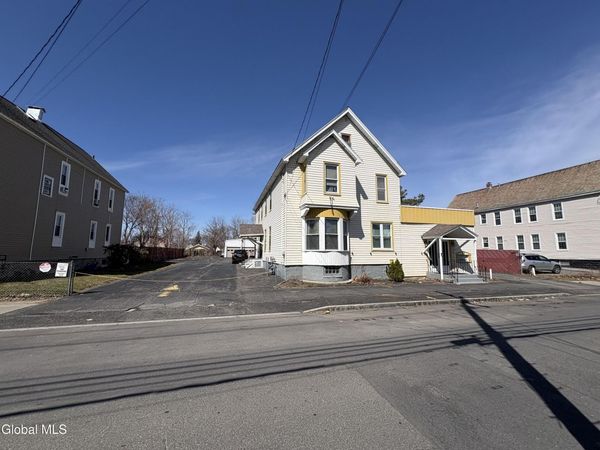 322 Hulett Street, Schenectady, NY 12307