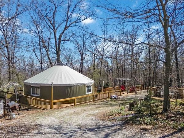 15936 Skyline Drive , Garfield, AR 72732