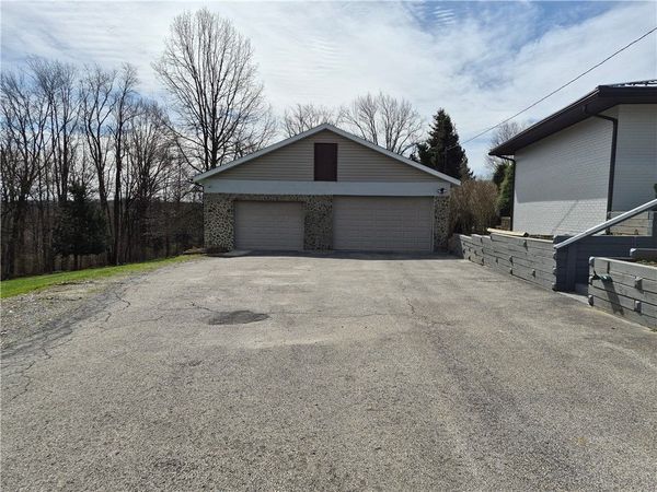 1105 37TH STREET EXT, Beaver Falls, PA 15010