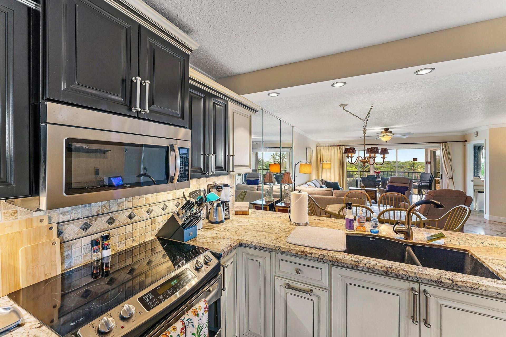 275 Palm Avenue, Unit C402, Jupiter, FL 33477 Photo