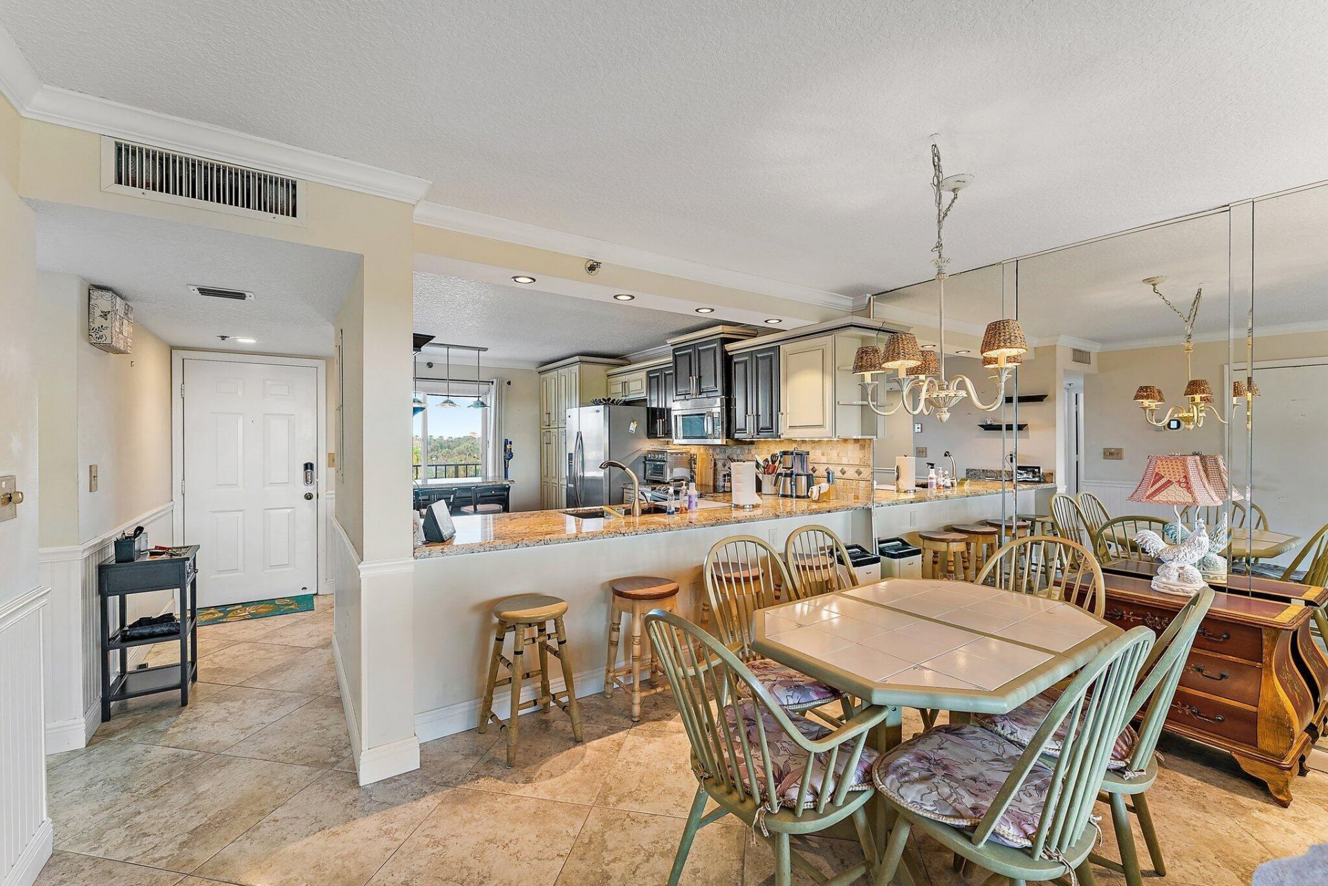 275 Palm Avenue, Unit C402, Jupiter, FL 33477 Photo