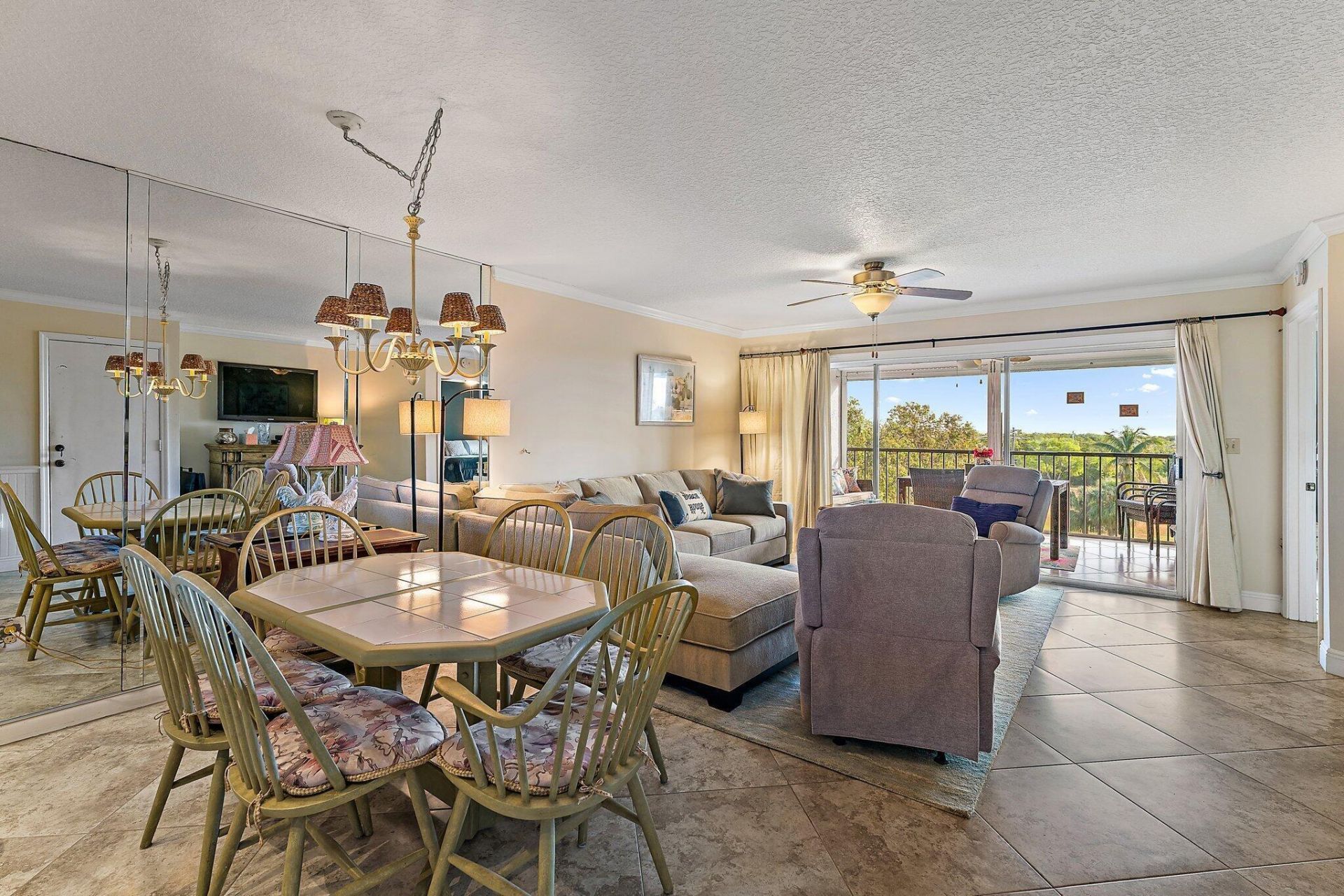 275 Palm Avenue, Unit C402, Jupiter, FL 33477 Photo