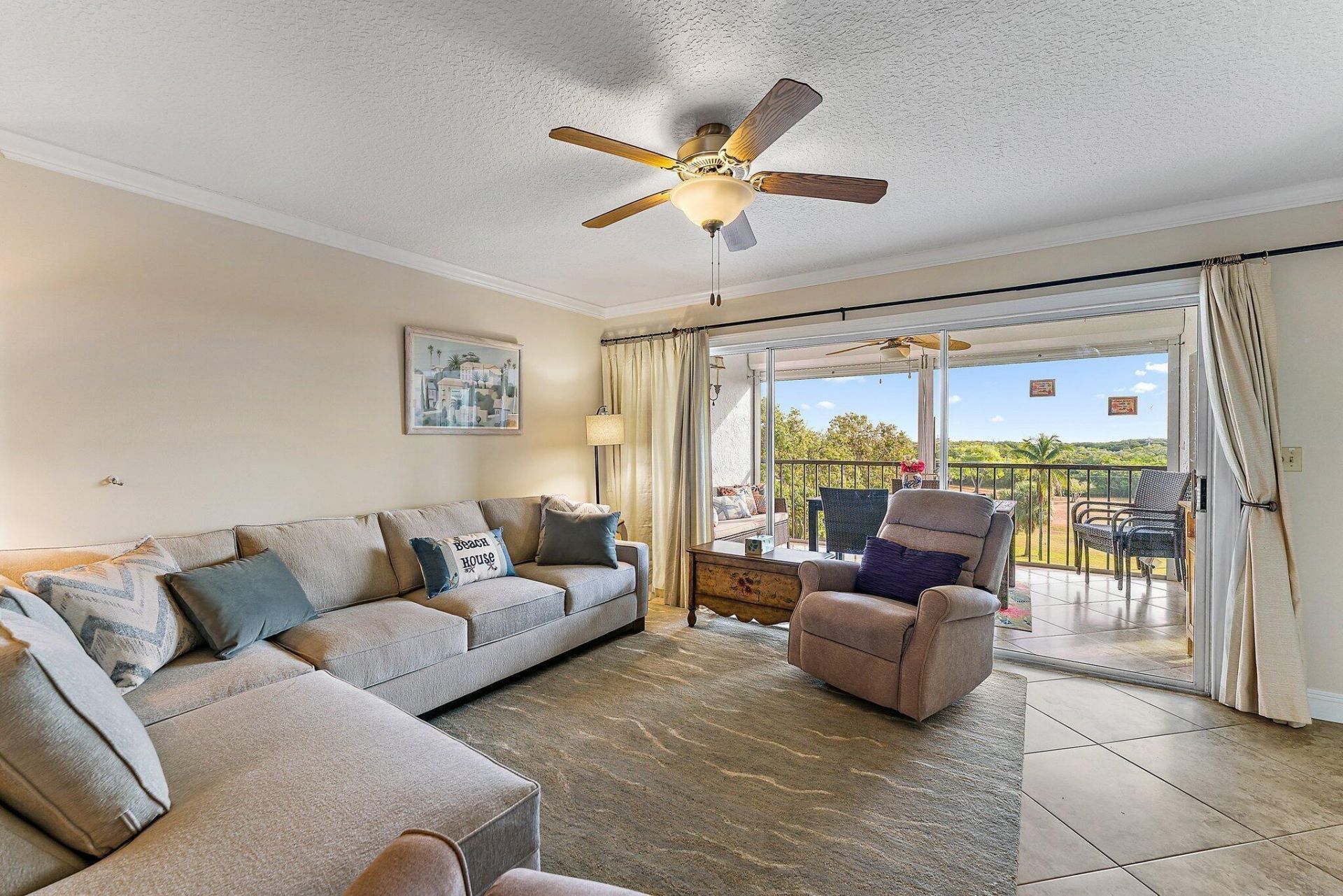 275 Palm Avenue, Unit C402, Jupiter, FL 33477 Photo