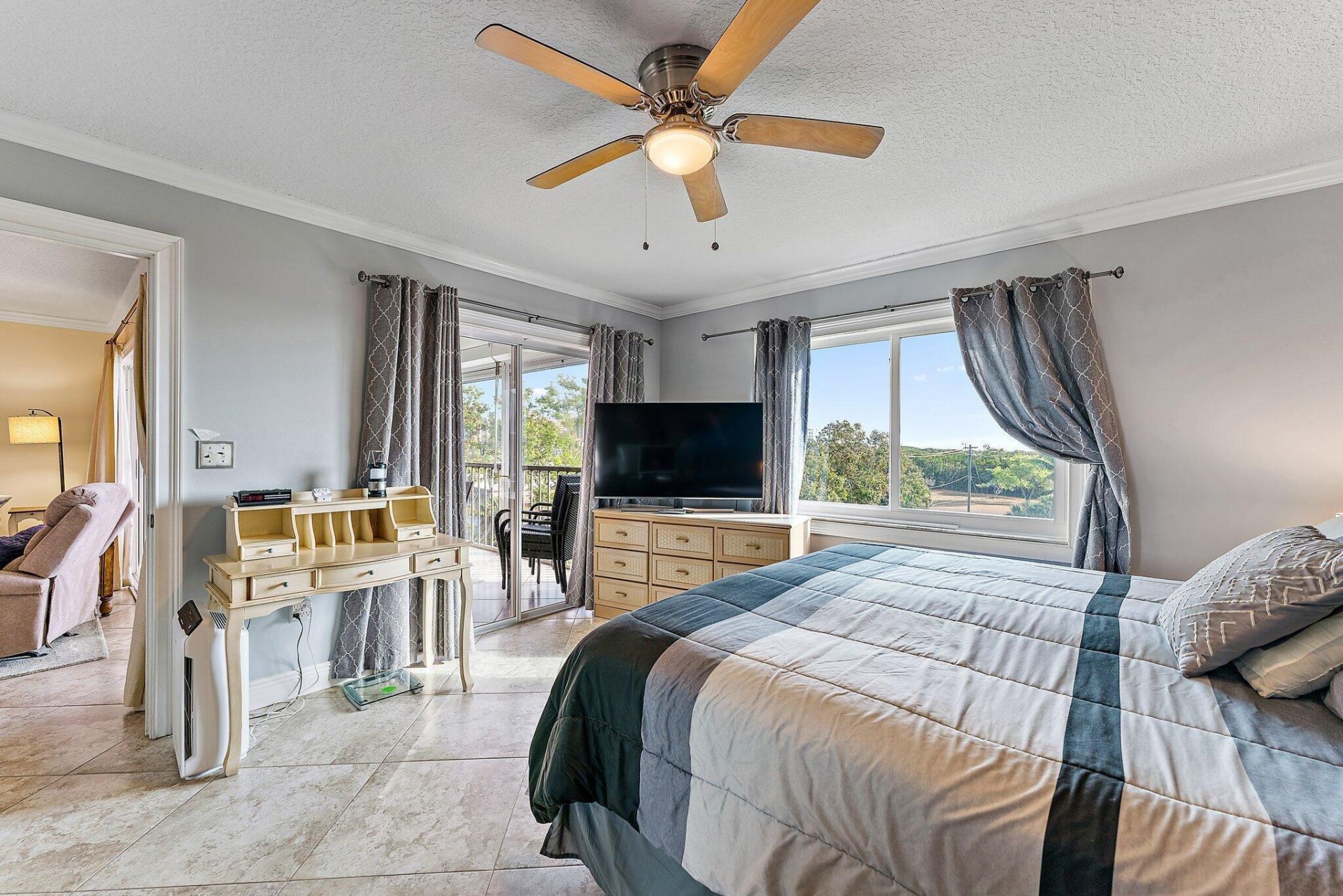 275 Palm Avenue, Unit C402, Jupiter, FL 33477 Photo