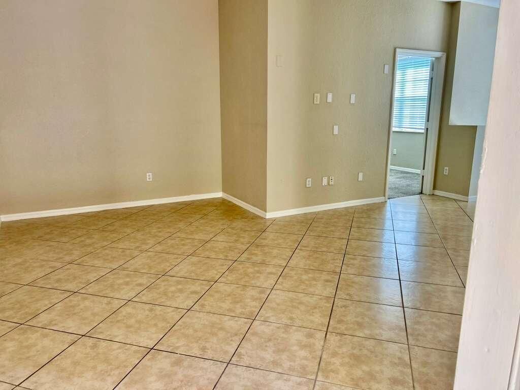 5817 Hampton Hills Boulevard, Tamarac, FL 33321 Photo