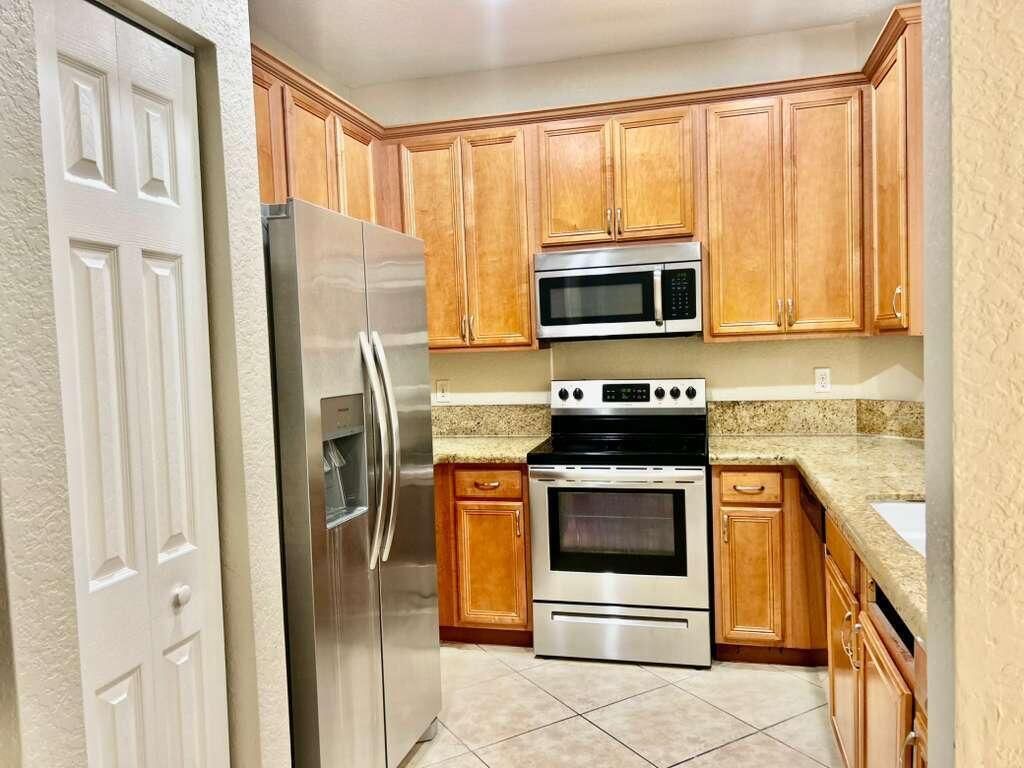 5817 Hampton Hills Boulevard, Tamarac, FL 33321 Photo