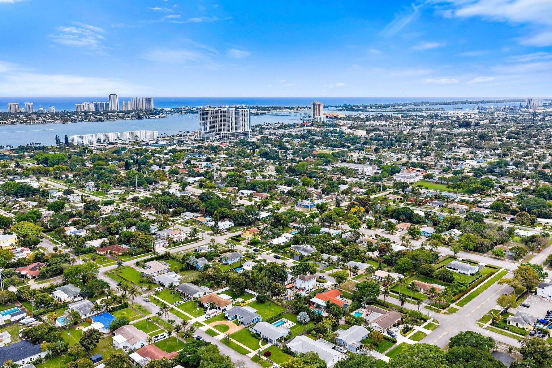 425 Greenbriar Drive, Lake Park, FL 33403 Photo