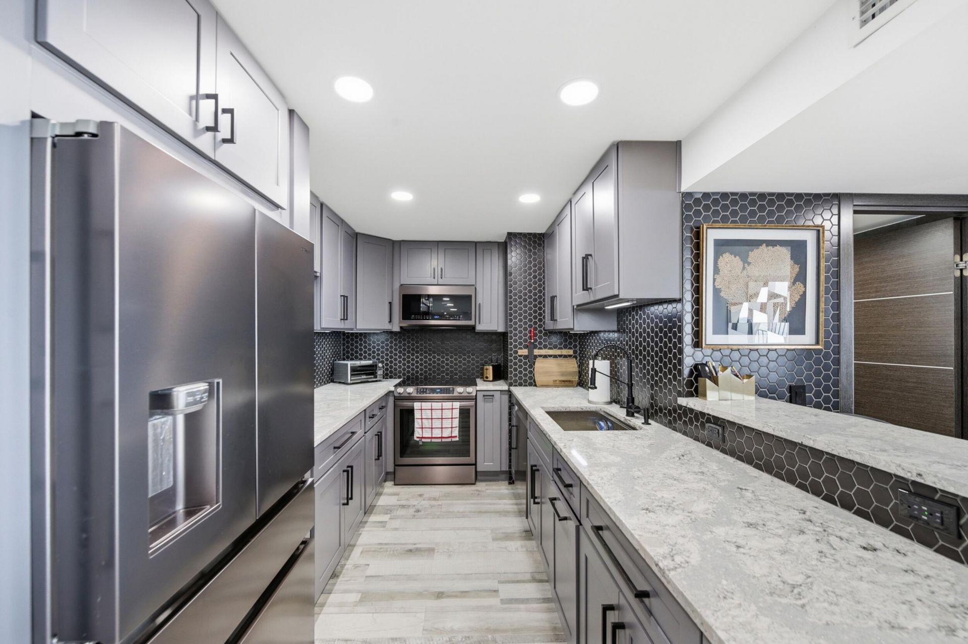 5600 N Flagler Drive, Unit 905, West Palm Beach, FL 33407 Photo