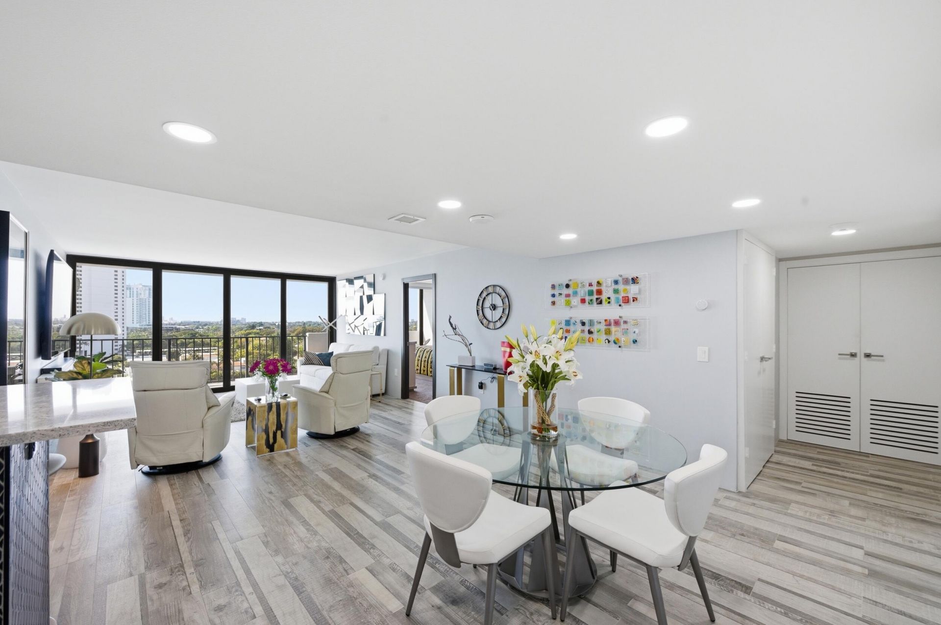 5600 N Flagler Drive, Unit 905, West Palm Beach, FL 33407 Photo