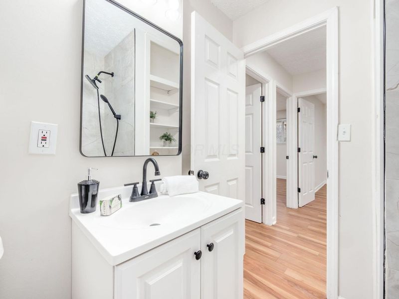 3716 Dort Place , Columbus, OH 43227 Photo 12