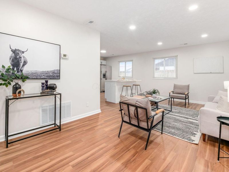 3716 Dort Place , Columbus, OH 43227 Photo 3