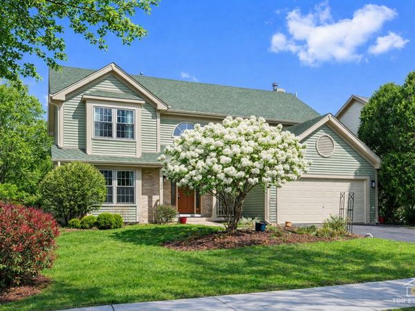 1506 Division Street , St. Charles, IL 60174