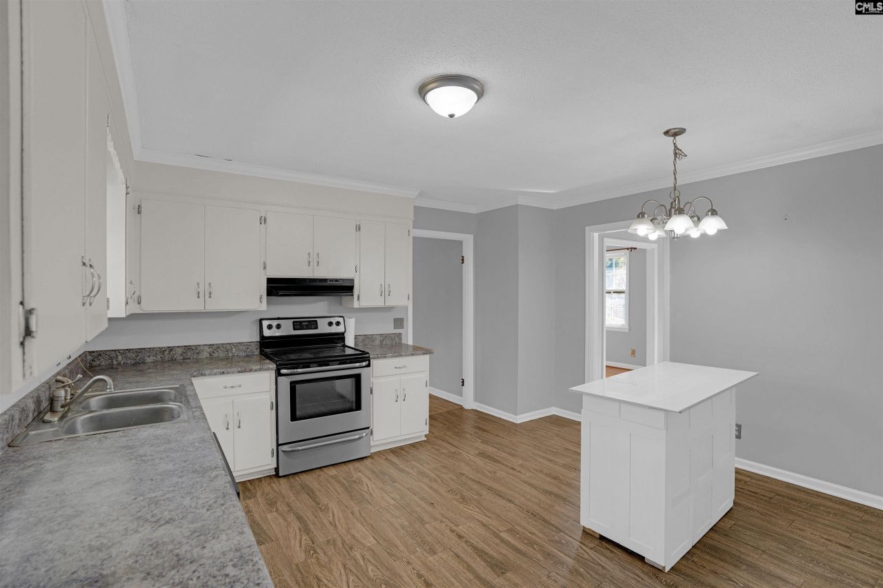 311 Spartan Drive Photo 17