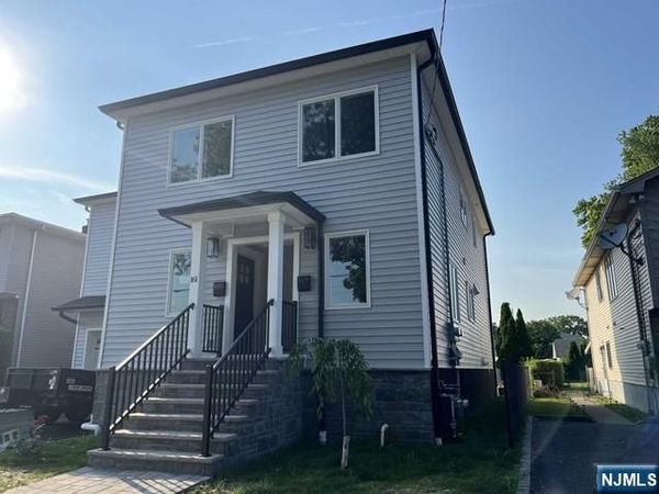 161 Franklin Street 1 st, ELMWOOD PARK, NJ 07407