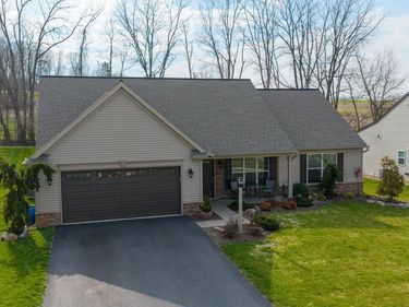 218 SWEET BIRCH LANE, WOMELSDORF, PA 19567