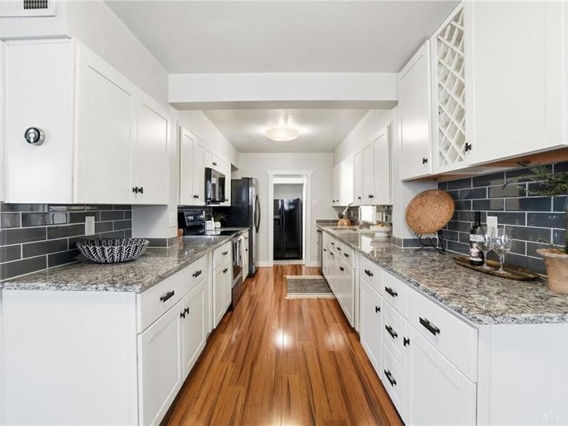 306 East Drive, Oakwood, OH 45419 Photo 12