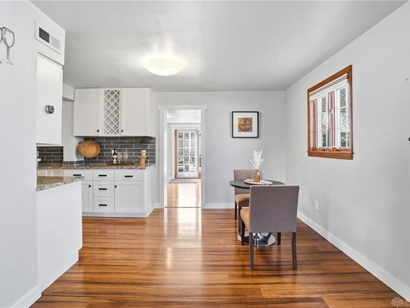 306 East Drive, Oakwood, OH 45419 Photo 9