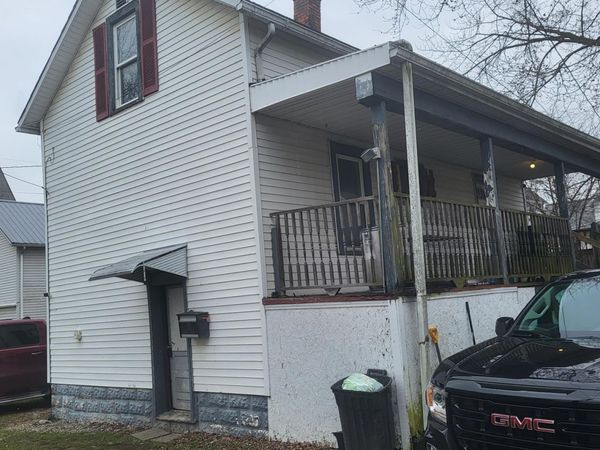 105 W Maple Street, Willard, OH 44890