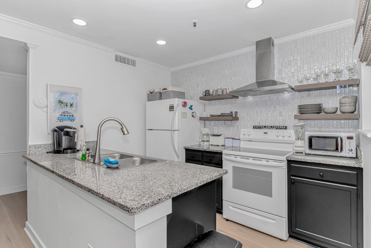 5905 S Kings Hwy.  Photo 10