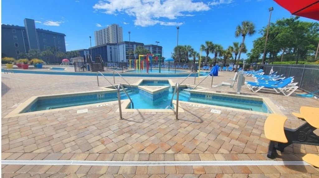 5905 S Kings Hwy.  Photo 26