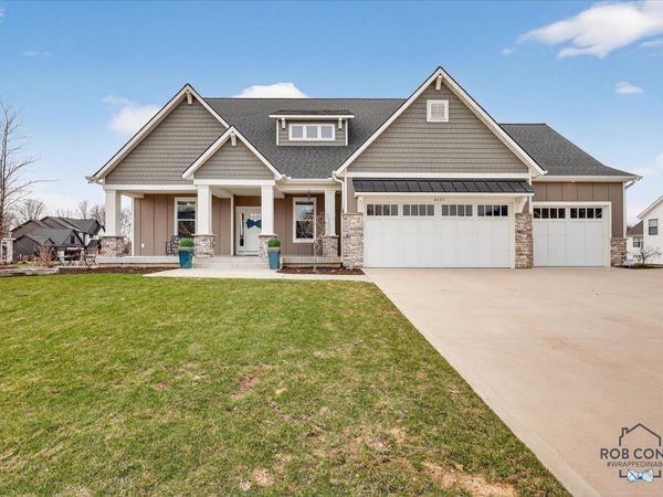 8235 Country Rail Drive SW, Byron Center, MI 49315