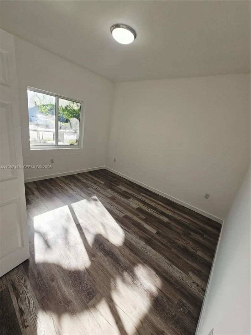 127 NE 184th Ter, Unit 127, Miami, FL 33179 Photo